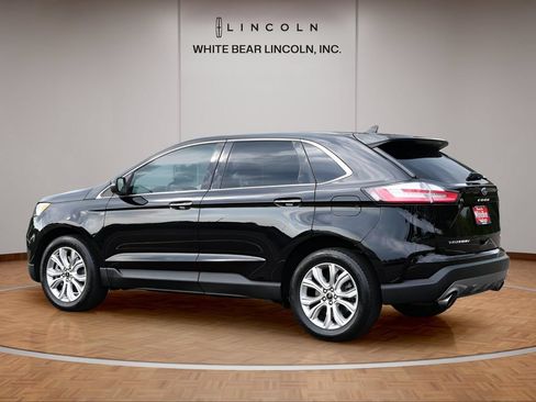 Used 2023 Ford Edge Titanium w/ Equipment Group 301A AWD/4WD image 7