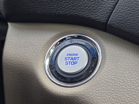 Used 2016 Hyundai Tucson Sport FWD image 17