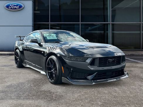 Used 2025 Ford Mustang Dark Horse RWD image 2