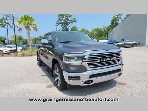 Used 2022 RAM 1500 Laramie AWD/4WD image 18