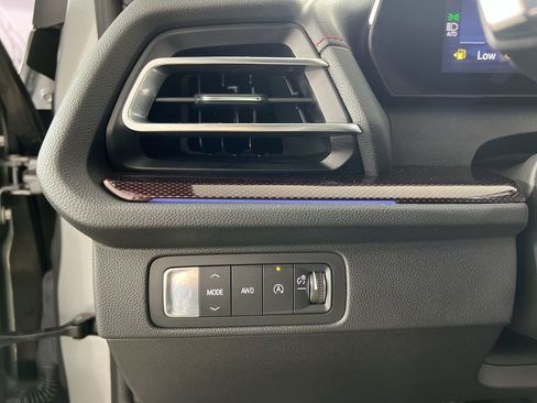 Used 2024 Chevrolet Traverse RS w/ LPO, Floor Liner Package image 18