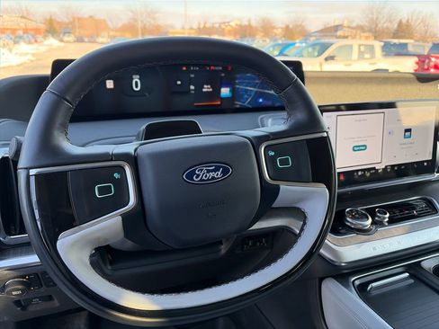 Used 2025 Ford Expedition Max Platinum w/ Platinum Ultimate Package image 30