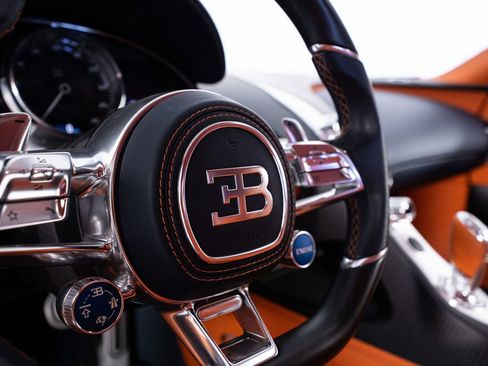 Used 2018 Bugatti Chiron AWD/4WD image 46