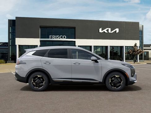 New 2026 Kia Sportage EX AWD/4WD image 7