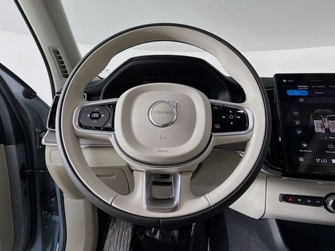 New 2026 Volvo XC90 T8 Ultra w/ Protection Package Premier image 11