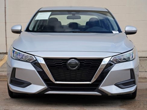 Used 2020 Nissan Sentra S FWD image 5