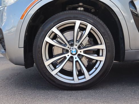 Used 2015 BMW X6 xDrive50i AWD/4WD image 26