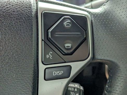 Used 2019 Toyota 4Runner SR5 AWD/4WD image 20