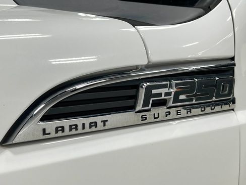 Used 2014 Ford F250 Lariat w/ Chrome Package AWD/4WD image 42