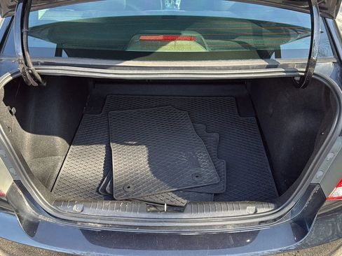 Used 2016 Chevrolet Cruze LT w/ Technology Package image 18