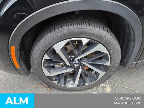 Used 2024 Mitsubishi Outlander SE FWD image 2