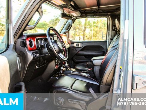 Used 2021 Jeep Wrangler Unlimited Rubicon w/ Uconnect 4C Nav & Sound Group image 17