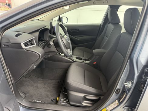 Certified 2026 Toyota Corolla LE image 3