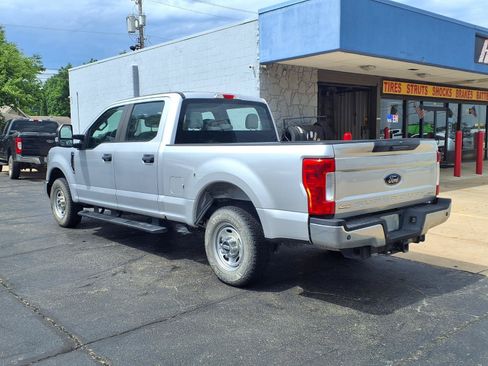 Used 2018 Ford F350 XL RWD image 4