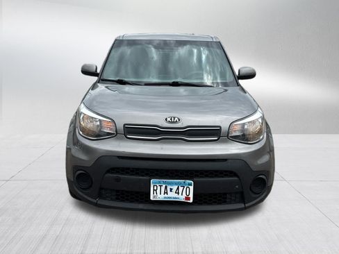 Used 2018 Kia Soul FWD image 2