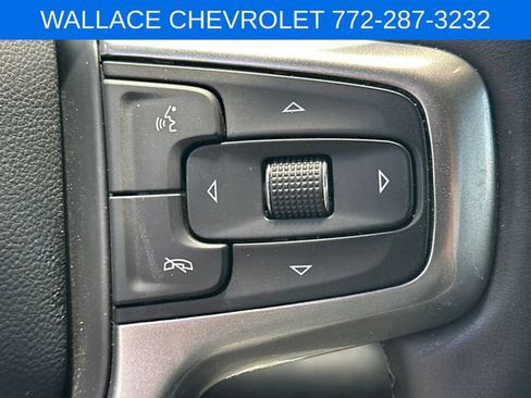 Used 2025 Chevrolet Silverado 1500 LT AWD/4WD image 21