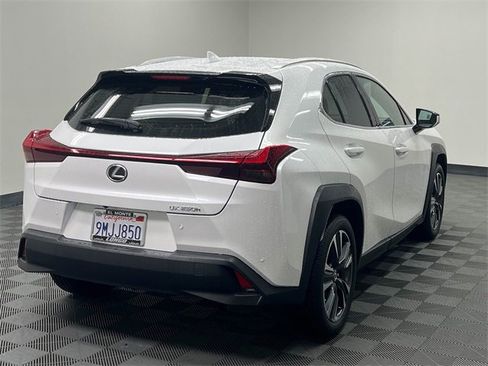 Certified 2024 Lexus UX 250h FWD image 5
