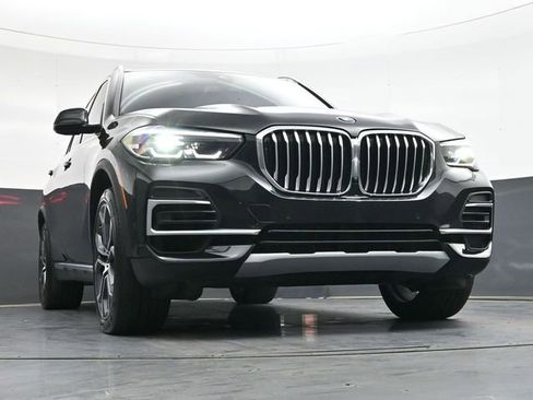 Used 2022 BMW X5 xDrive40i w/ Premium Package AWD/4WD image 38