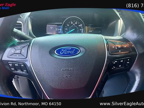 Used 2016 Ford Explorer Limited w/ Equipment Group 301A AWD/4WD image 17