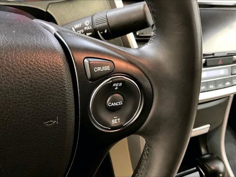 Used 2015 Honda Accord EX-L image 23