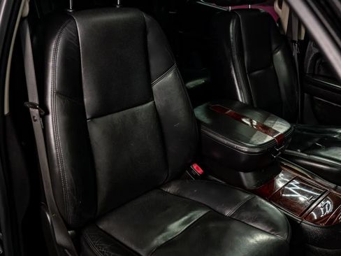 Used 2008 Cadillac Escalade AWD image 24