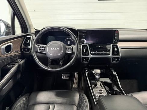 Used 2022 Kia Sorento SX Prestige AWD/4WD image 32
