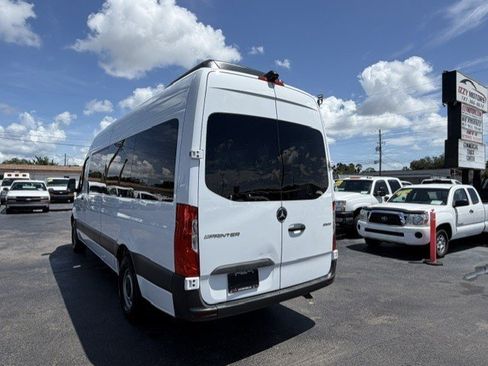 Used 2026 Mercedes-Benz Sprinter 2500 image 8