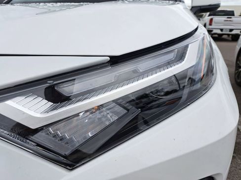 Certified 2025 Toyota RAV4 LE image 5