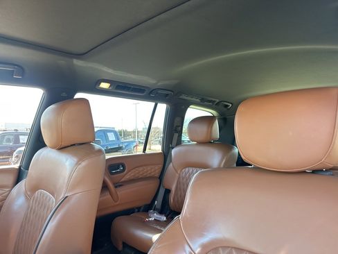 Used 2021 INFINITI QX80 Sensory w/ All-Season Package image 3