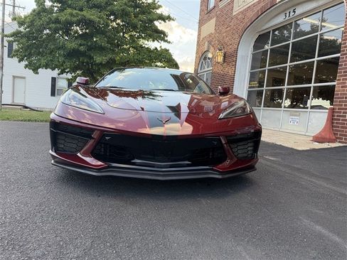 Used 2020 Chevrolet Corvette Stingray Preferred Cpe w/ 2LT Preferred Equipment Group RWD image 4