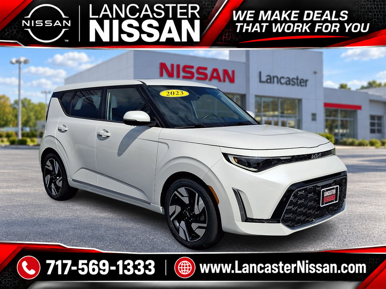 Used 2023 Kia Soul GT-Line w/ GT-Line Technology Package FWD image 1