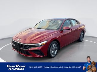 Certified 2024 Hyundai Elantra SEL video 1