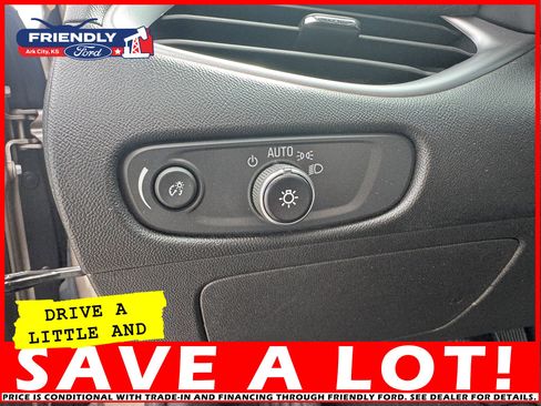 Used 2023 Chevrolet Malibu LT image 16