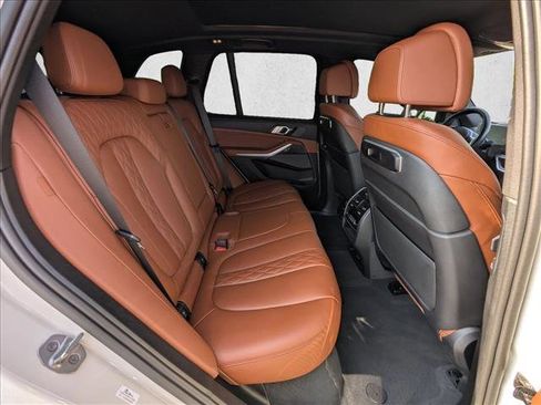 Used 2024 BMW X5 M60i w/ Climate Comfort Package image 22