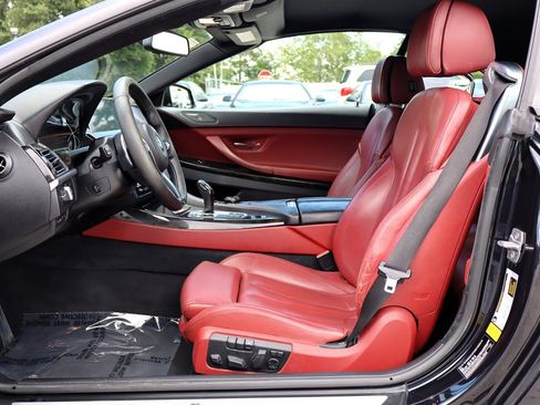 Used 2016 BMW 650i Convertible RWD image 22