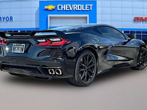 Used 2023 Chevrolet Corvette Stingray Coupe w/ Z51 Performance Package RWD image 5