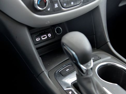 Certified 2023 Chevrolet Equinox LT image 25