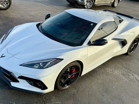 Used 2023 Chevrolet Corvette Stingray w/ Z51 Performance Package image 4