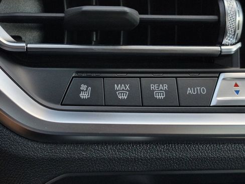Used 2022 BMW M4 xDrive Competition w/ Executive Package AWD/4WD image 29