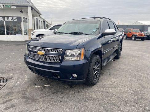 Used 2008 Chevrolet Avalanche LTZ w/ LTZ Preferred Equipment Group image 1