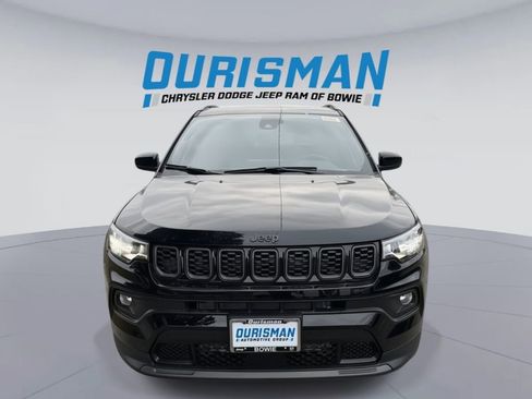 New 2026 Jeep Compass Latitude image 8