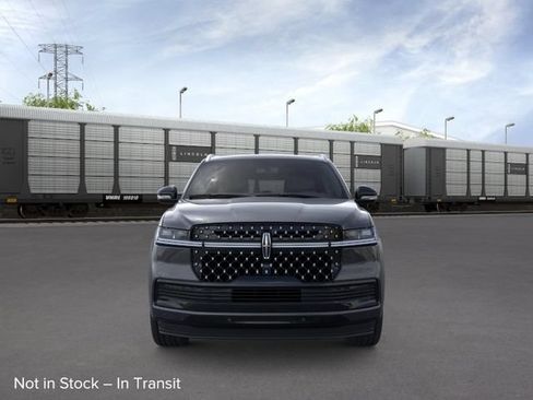 New 2026 Lincoln Navigator L Black Label AWD/4WD image 6