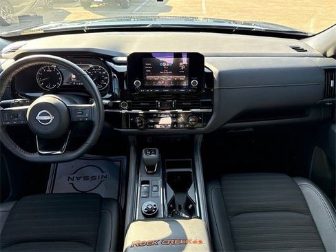 Certified 2024 Nissan Pathfinder Rock Creek image 11