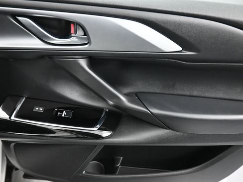Used 2023 MAZDA CX-9 Touring image 50