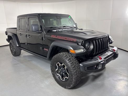 Used 2020 Jeep Gladiator Rubicon AWD/4WD image 2
