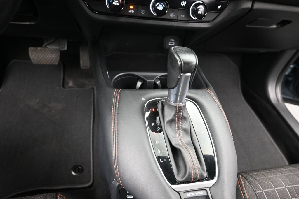 Certified 2025 Honda HR-V Sport image 23