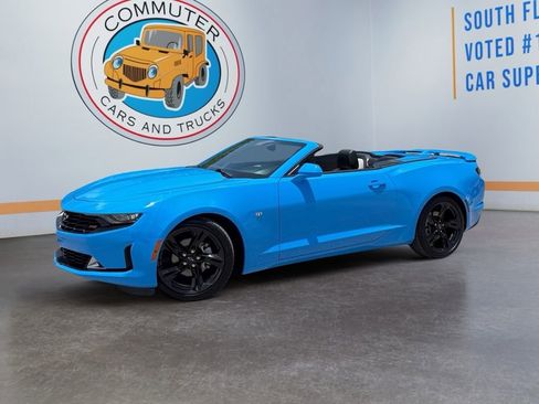 Used 2022 Chevrolet Camaro LT w/ RS Package RWD image 2