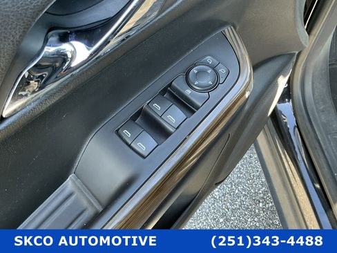 Used 2019 GMC Acadia SLE image 22