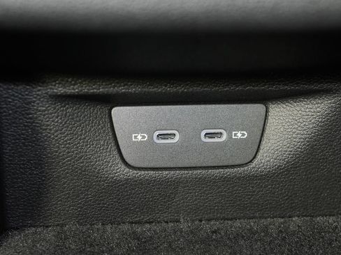 Used 2026 Volkswagen Golf AWD/4WD image 45