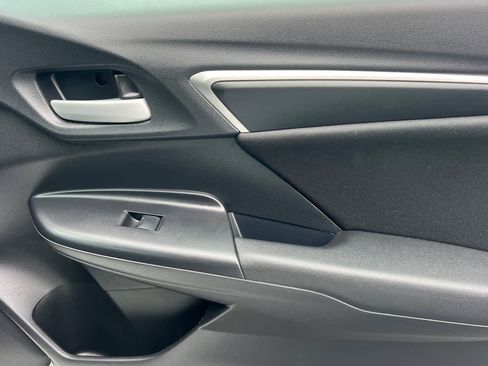 Used 2020 Honda Fit LX image 18